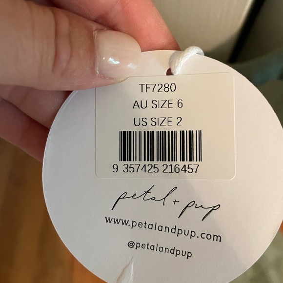 Petal and Pup Apollo Dress - Picture 4 of 5